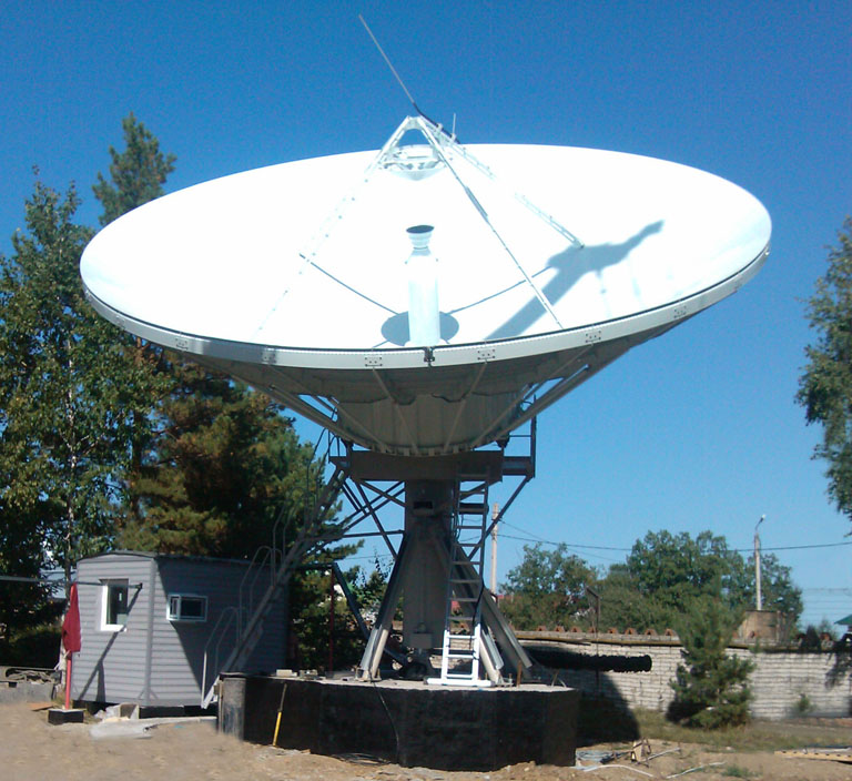 Antenna System 9.3 M AC93R-C/Ku